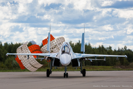 Истребитель Су-30СМ (RF-81872). ВВС России. Аэродром Кубинка, Московская область